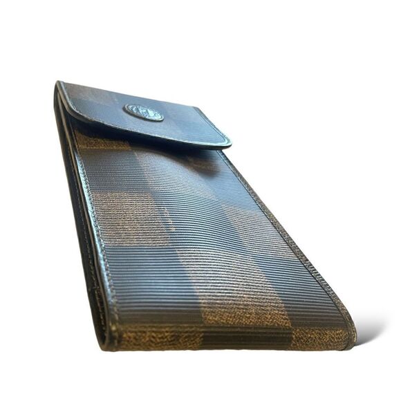 FENDI Vintage Penguin Checkered Print Sunglasses/Eyeglasses Case main image 8